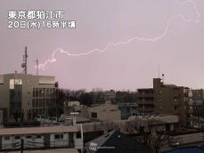 東京都内で再び強雨　雷やアラレも