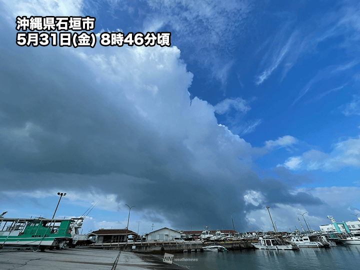 沖縄は変わりやすい空　9時前にすでに真夏日到達
