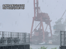 近畿で雨のピーク　大阪市内など都市部も土砂降りの雨