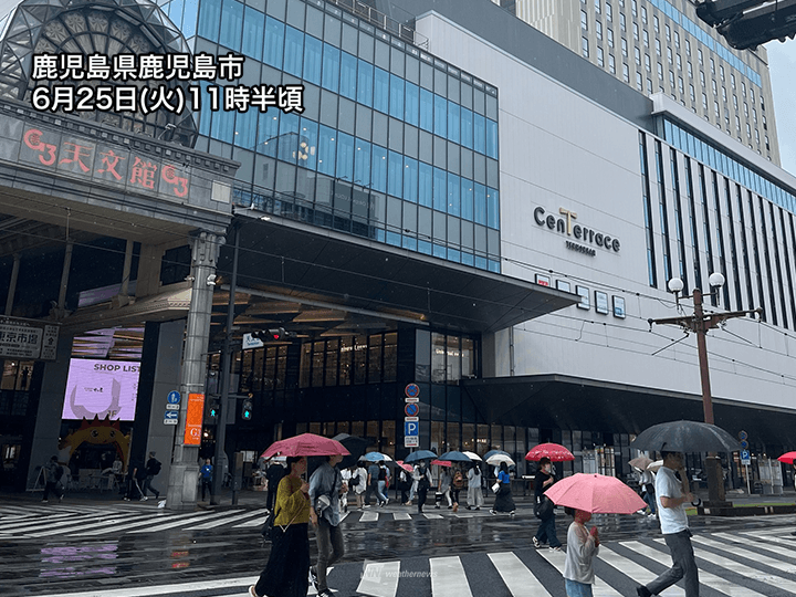 西日本は午後も雨の降りやすい天気が続く　九州では一時的に強く降ることも