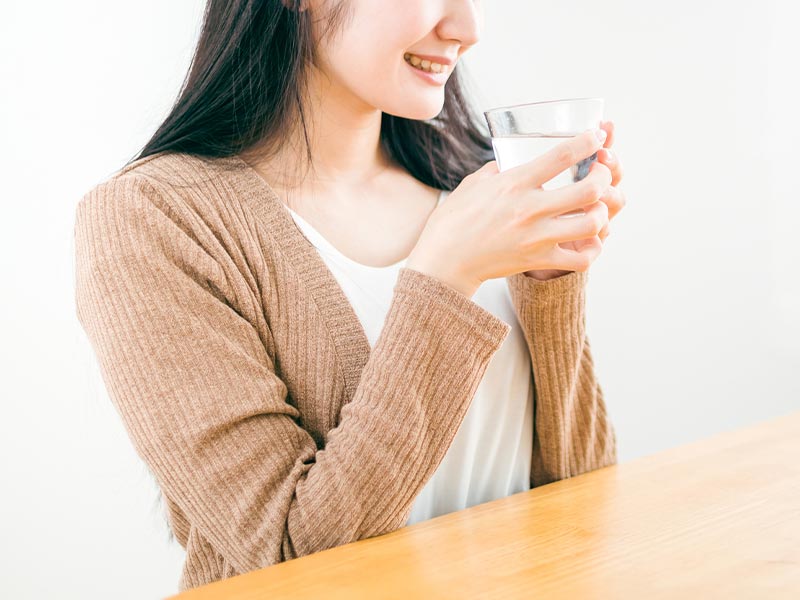 冷える時季に摂りたい！温め食材をプラスした「ちょい足し白湯」とは