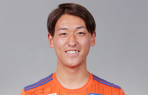 来季J1の新潟、秋山裕紀と契約更新合意　「勝利を目指して全力で戦います」