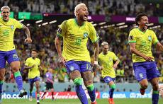 無念敗退のブラジル、ネイマールがペレ氏持つFIFA公認のブラジル歴代最多得点記録に並ぶ