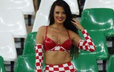 W杯で優勝したら“ヌード”に？クロアチアのセクシー美女サポーターが広まる噂に言及