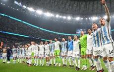 指笛のクオリティまで高い！クロアチア撃破のアルゼンチン選手たちがロッカールームでお祭り騒ぎする姿が反響「世界チャンピオンになろう！」