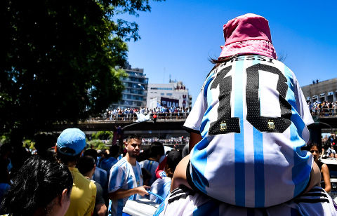 集まった数はクロアチアの人口と同じ？ アルゼンチン代表の優勝パレード、安全上の理由で途中で終了