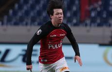 浦和が17歳のMF早川隼平とプロ契約「今まで以上に責任と覚悟を持って」、今季すでに11試合1ゴール