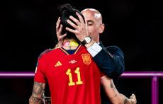 元スペインサッカー連盟会長ルビアレス氏が性的暴行容疑で出廷へ