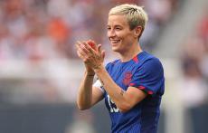 アメリカ女子のアイコン、ミーガン・ラピノーが代表ラストマッチ！五輪金にW杯連覇、バロンドール受賞の輝かしい成績