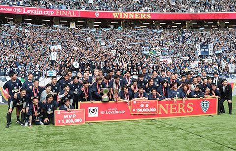 「最高の勝利の女神爆誕」「推しの最高の笑顔」HKT48・豊永阿紀さんが福岡のルヴァンカップ優勝に興奮の祝福コメント「たくさんの希望と夢をもらいました」