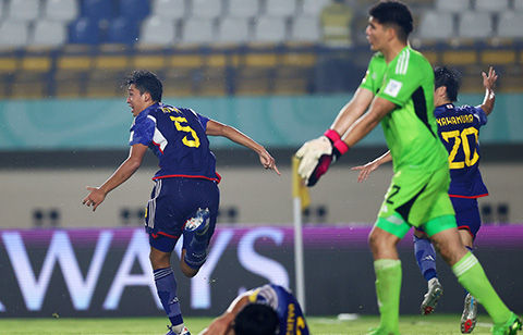 「相手キーパーのファウル」「せめてVARに」U-17W杯、分水嶺となった日本代表"幻のゴール"が物議