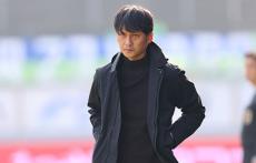 鳥栖が就任3年目を迎える川井健太監督と契約更新「幸せを感じています」