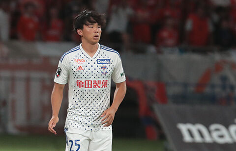 新潟が今季24試合に出場したMF藤原奏哉と契約更新「自分ができることを徹底したい」