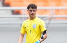 アーセナルが将来のイングランド代表守護神候補を確保！ アヤックスから18歳GKセットフォードが加入