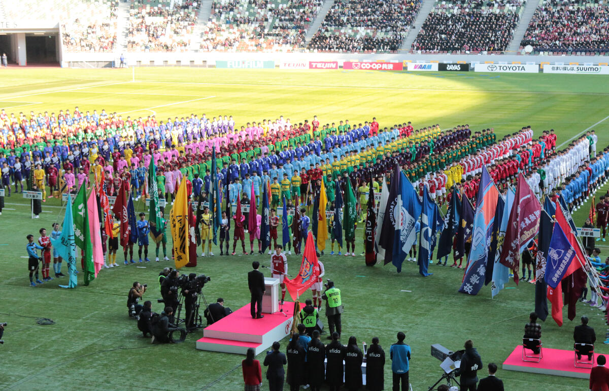 今年の高校サッカー応援マネージャーは月島琉衣さんに決定！ 16歳の注目若手俳優で雑誌の専属モデルも…小学生時代にサッカー経験も「涙が溢れました」