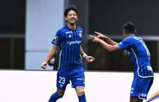 “新東京ダービー”は町田がFC東京に3ゴール快勝で優勝に望み！ 国立でついに初勝利！【明治安田J1第36節】