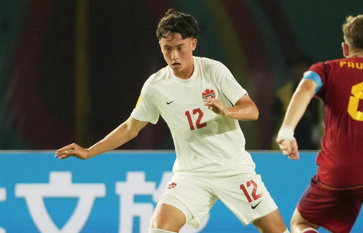 カナダ代表としてU-17W杯2023に出場…中国系の18歳DFエイダン・フォンが中国2部クラブへ移籍、帰化手続きも進行中