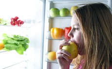 海外では他人の家の冷蔵庫を勝手に開けるのは常識？　それとも非常識？