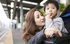 子どもがきちんと「あいさつ」できない…　悩むママに伝えたいこと