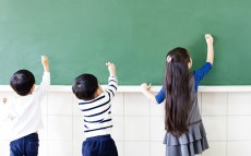 和式トイレ使える？　小学校入学までに教えておきたいこと