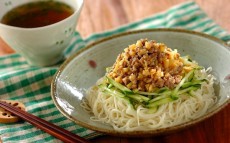 パワーチャージできる！　食べごたえのある肉みそ素麺