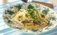 旬の味で手軽に本格イタリアン！　サンマのオイルパスタ