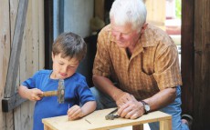 俺だって孫と一緒に遊びたい！　趣味を生かして人気者になる、じいじキラキラ計画