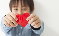 「バレンタインって何？　食べれるの？」そんな息子はチョコを「もらえる側」か「もらえない側」か