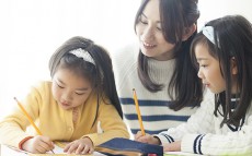 小学生の塾通い「かわいそう」は誰が決める？ ママを悩ませる声