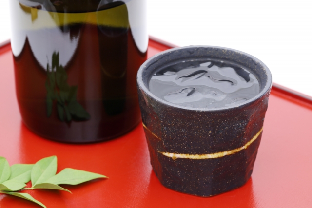 黒霧島のおいしい飲み方いろいろ お酒の特徴やおすすめのおつまみも紹介 記事詳細 Infoseekニュース 黒霧島のおいしい飲み方いろいろ お酒の特徴やおすすめのおつまみも紹介 記事詳細 Infoseekニュース