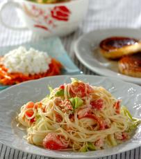 今日の献立は「カニ缶で作る冷製パスタ」