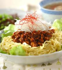 今日の献立は「コクうま肉味噌があとをひく！ジャージャー麺」