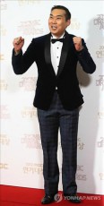 俳優ソン・ジニョン、ソン・ヒョンジュと同事務所へ移籍
