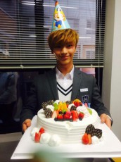 「BTOB」ソンジェ、ドラマ撮影中に21回目の誕生日を迎える