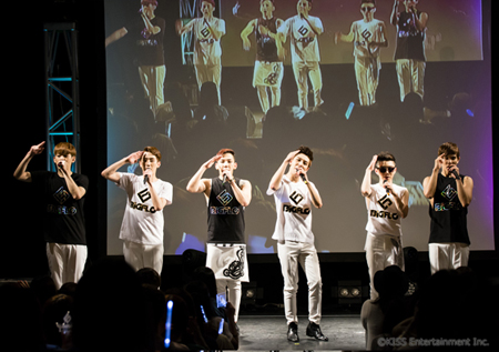 【公演レポ】「BIGFLO」、早食いと大食いで負けず嫌いなメンバーが対決！