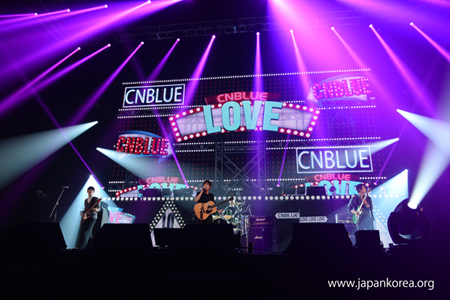 【公演レポ】「CNBLUE」、「防弾少年団」、「U-KISS」ら、感動の一夜限りの豪華コラボステージ