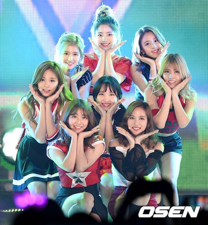 「TWICE」、米国「Variety」の“Youth Impact”56人に選定