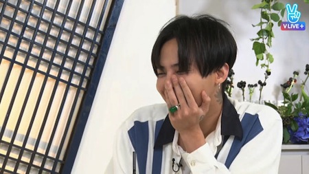 G-DRAGON、“財物が山のように”という運勢ににっこり