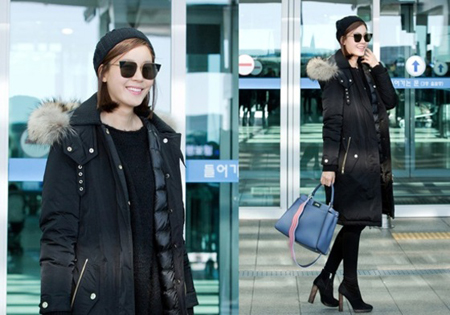 女優キム・ハヌル、空港ファッションは”オール・ブラック”