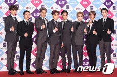 213万枚＋4年連続の大賞…「EXO」が2016年に打ち立てた記録