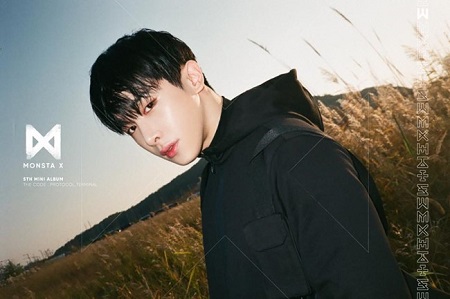 【公式】「MONSTA X」ウォノ、ひどい風邪の症状と診断＝回復後にグループ合流