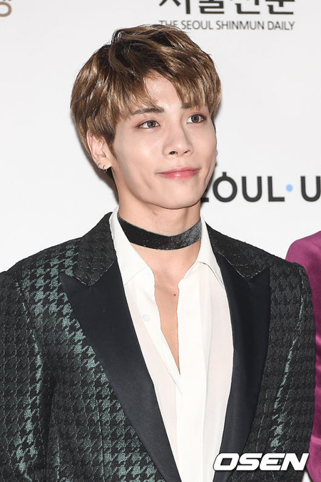 SHINee　ジョンヒョン 新作グッ SHINee ジョンヒョンさんの名曲「End day