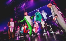 「SF9」、日本ファンクラブ発足イベントを開催！　超レアな着ぐるみ姿も披露しファンとお祝い