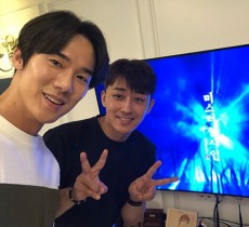 俳優ユ ヨンソク 親友ソン ホジュンのために撮影現場にかき氷を贈る 記事詳細 Infoseekニュース