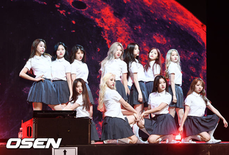 「今月の少女（LOONA）」、ついに完全体デビュー「ハイクオリティーのアルバムが誕生」