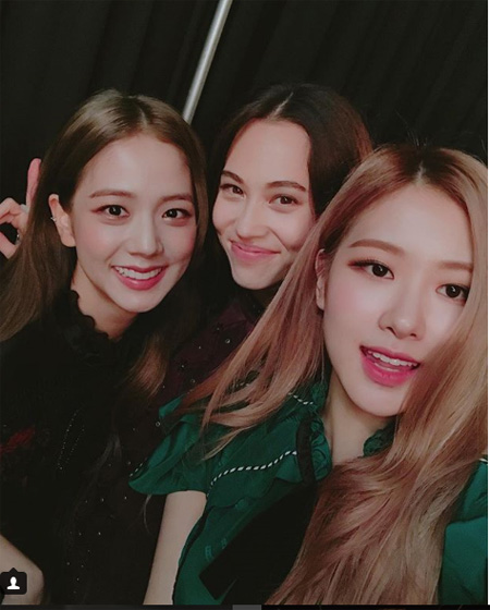 「BLACKPINK」ロゼ＆ジス、水原希子とビューティー3ショット