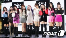 「TWICE」、日本レコード大賞「優秀作品賞」を受賞！