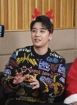 「BIGBANG」V.I、兵役中GD＆D-LITEの近況を報告＝「アイドルルーム」クリスマス特集