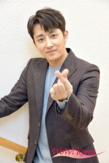 【合同インタビュー】俳優ソン・ホジュン、親友ユンホ（東方神起）から教えてもらったあいさつの言葉とは？