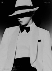歌手カン・ダニエル、新曲「TOUCHIN’」コンセプトフォト公開… ”映画の主人公”